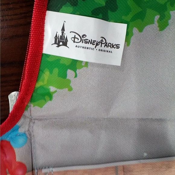 NWT! Genuine Disney Shanghai Resort Duffy Play Mat Tote! - Picture 5 of 10